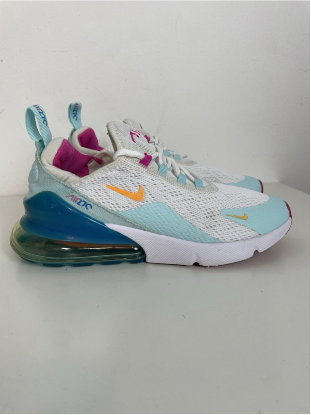 Nike Air Max 270 Women's 8.5 Pastel Running Shoes Sneakers